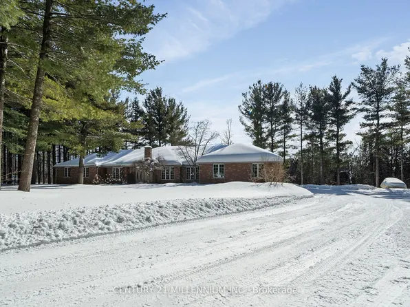 41 Pine Ridge Rd, Erin, ON N0B 1T0