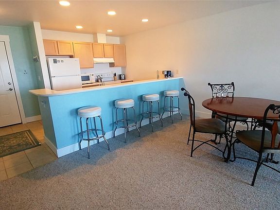 5th image of 1600 W Ocean Avenue #332