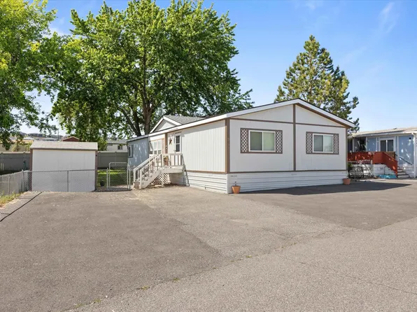 6755 Desert View Dr, West Richland, WA 99353