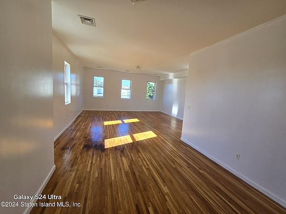 3rd image of 123 Arthur Ave Fl 2