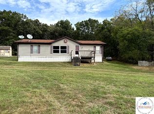 31748 Daisy Dr, Edwards, MO 65326