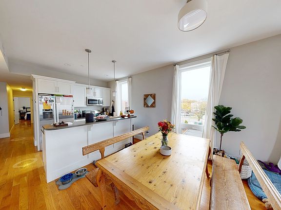 5th image of 168 Hampshire St #0463c9f6b