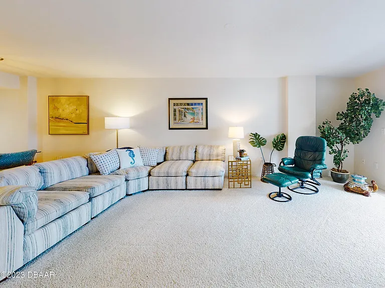 1 John Anderson Dr #Penthouse 7 — Photo 39