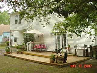 Deck at rear with beautiful views of the marsh!