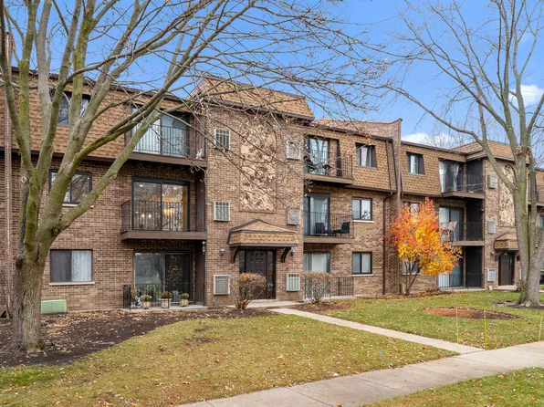 129 W Brandon Ct Unit 23, Palatine, IL 60067
