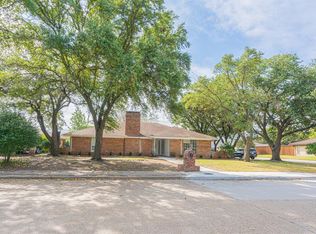 7130 Rolling Fork Dr, Dallas, TX 75227