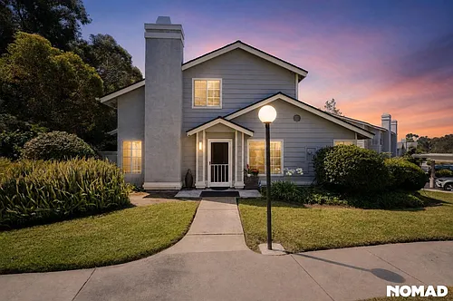 2893 Sanford Ln Photo 1
