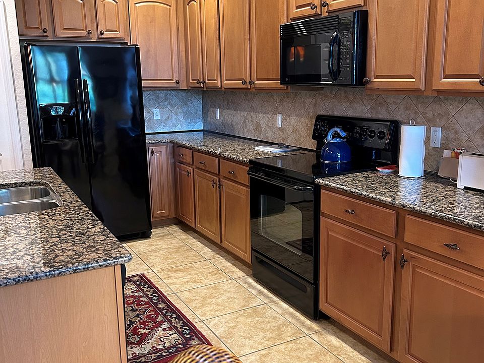 1st image of 28250 Lisbon Ct