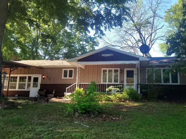 609 Baker St, Forsyth, MO 65653