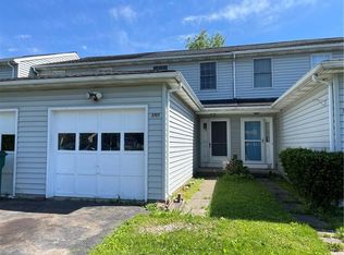 5707 Running Brook Rd, Farmington, NY 14425