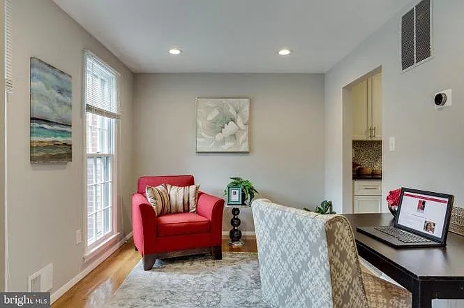11317 Palisades Ct — Photo 9