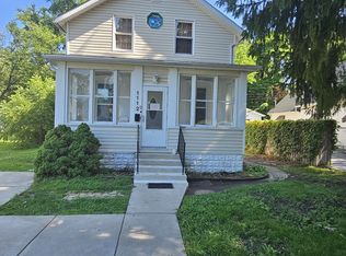 1112 E Cleveland Ave, Hobart, IN 46342