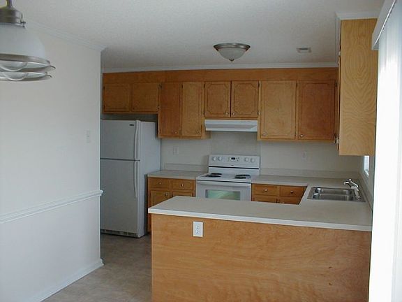 2nd image of 1201 A5 Cross Creek Cir