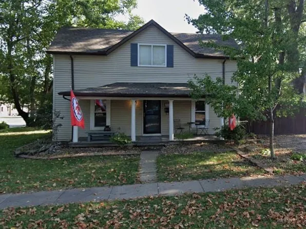 209 NE 1st St, Lees Summit, MO 64063