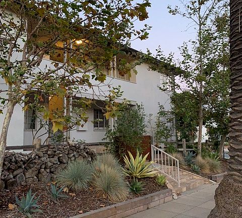 4th image of 1807 Montana Ave #3