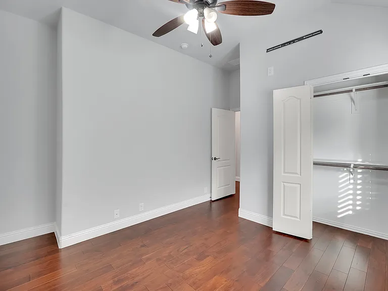 2616 Tinsley Dr — Photo 6