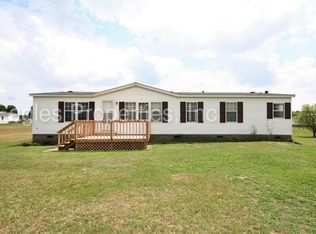 260 Bartlett Rd NE, Pikeville, NC 27863
