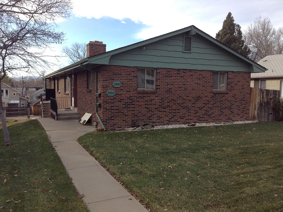Outside of Duplex