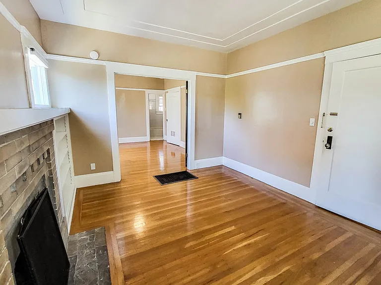 2641 Webster St #3 — Photo 4