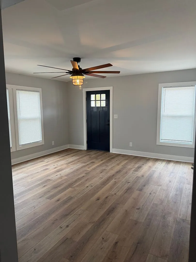Renovated Duplex — Photo 3