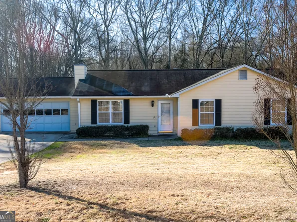 106 Gwenellen Dr, Locust Grove, GA 30248
