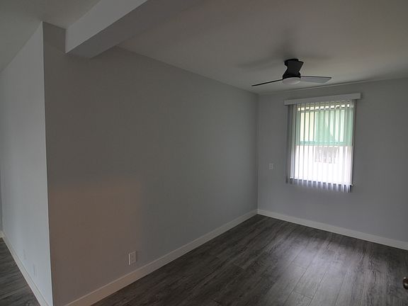 5th image of 140 S Occidental Blvd #15