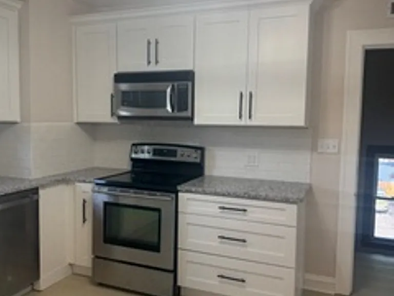 21470 Lorain Rd #UP — Photo 10