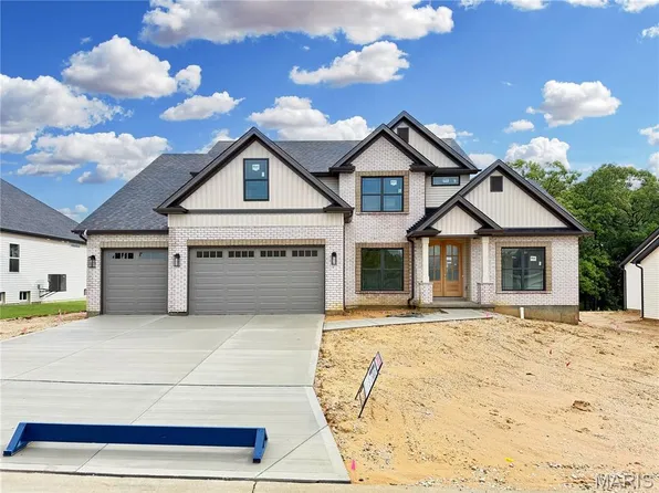 133 Stone Canyon Blvd, Foristell, MO 63348