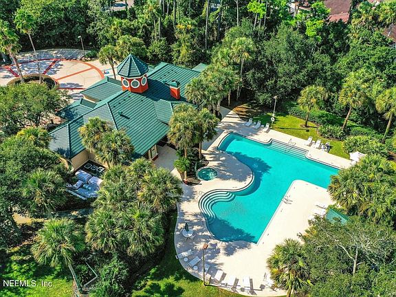 club house and pool area 2