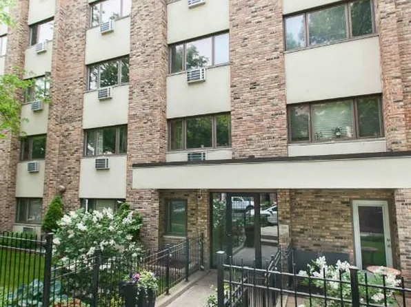 620 W Wrightwood Ave #3, Chicago, IL 60614