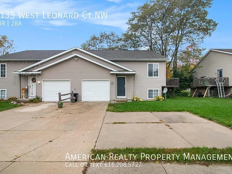 1135 W Leonard Ct NW — Photo 1