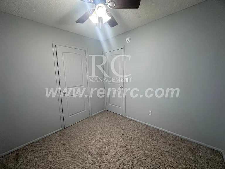 917 Timberline Dr — Photo 9