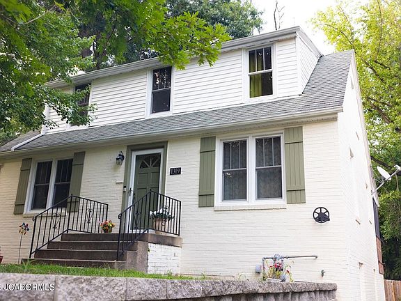 2nd image of 1319 Elmerine Ave
