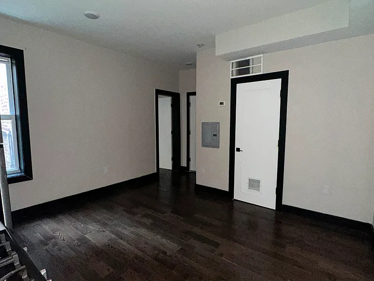 104 Belmont Ave #11E — Photo 3