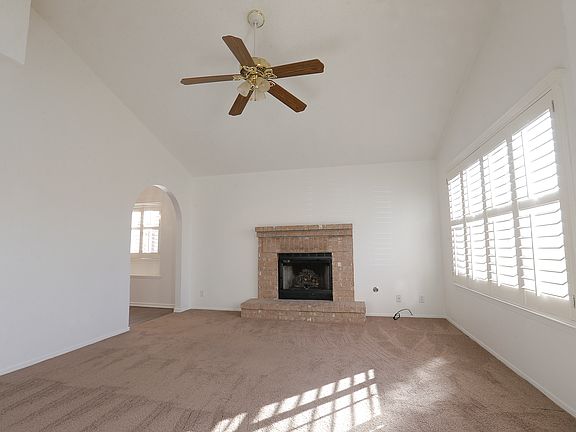 2nd image of 1320 Desert Jewel Dr