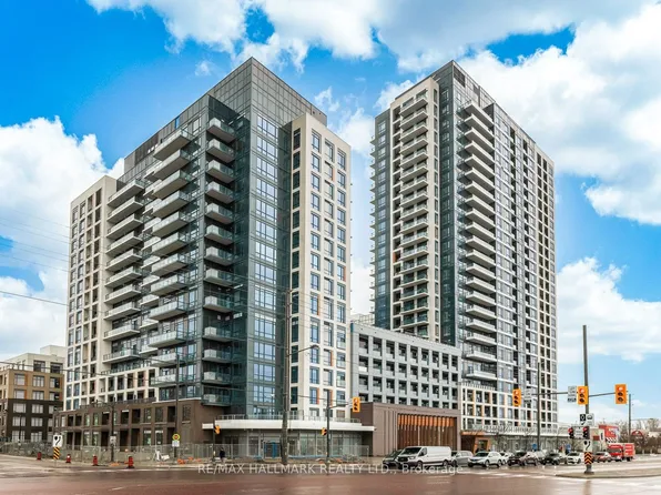 7950 Bathurst St #1311, Vaughan, ON L4J 0L4