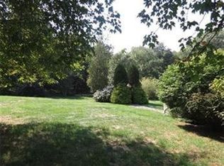 6 Bass Pond Ln, Weston, MA 02493