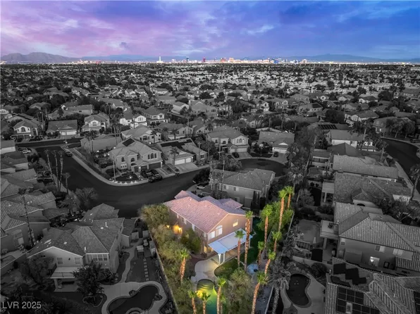 8424 Willowleaf Ct, Las Vegas, NV 89128