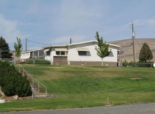 150 Dusty Puddle Rd, Selah, WA 98942