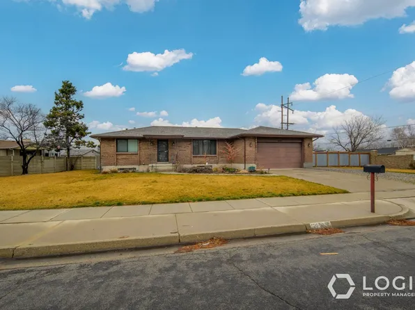 2718 W Ferron Dr, Salt Lake City, UT 84129