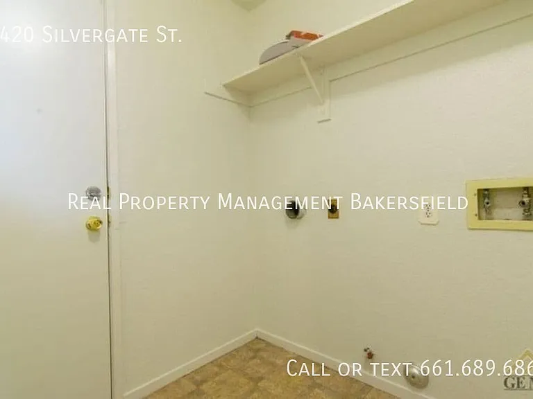 5420 Silvergate St — Photo 19
