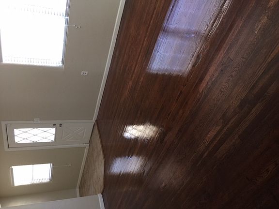 2nd image of 3404 Park Ln