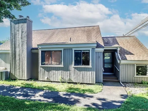 607 Cherokee Lane #B, Stratford, CT 06614