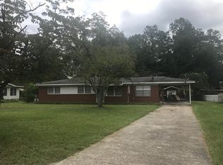 979 Seven Oaks Rd, Jesup, GA 31546