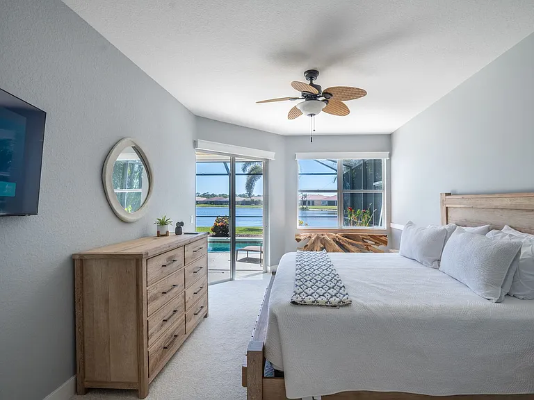 6571 Talon Bay Dr — Photo 16