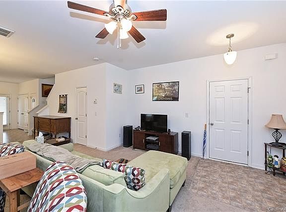 3rd image of 7721 Aragorn Ln