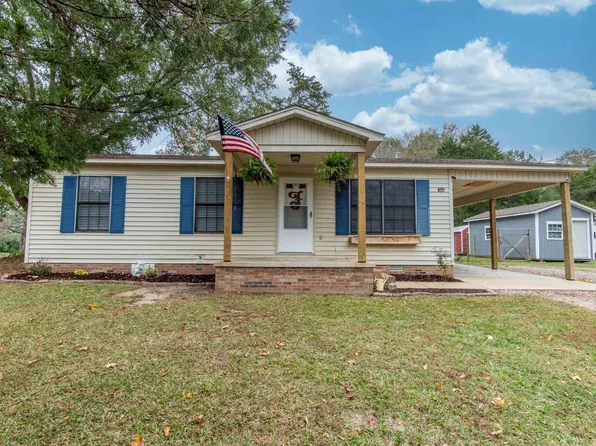 109 Pyron St, Adamsville, TN 38310