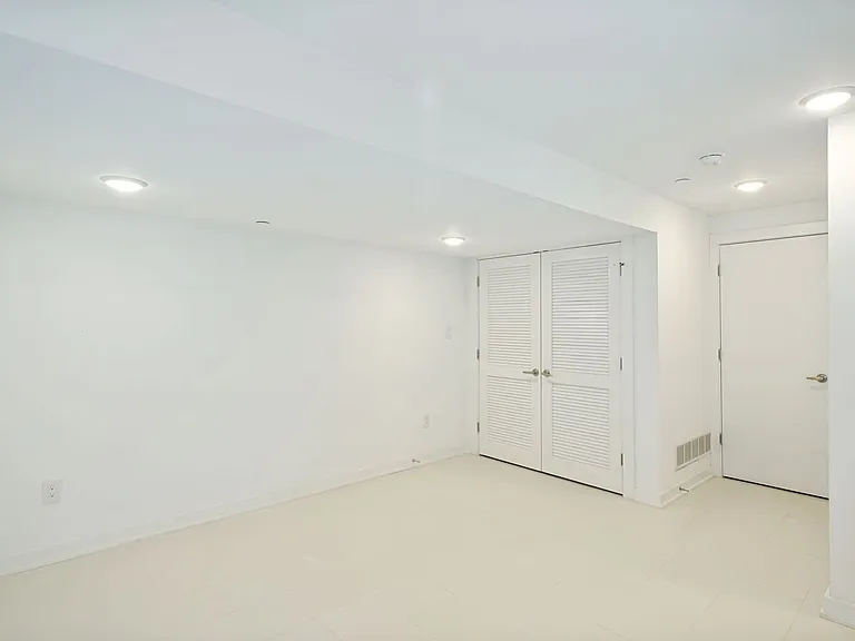 1326 N Mascher St #N — Photo 19