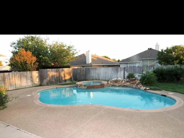 3924 Berrybush Ln, Fort Worth, TX 76137
