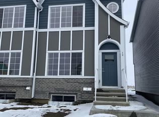 12 Finch Cmn SE, Calgary, AB T3S0E4